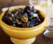 Elizabeth David's moules marinière recipe